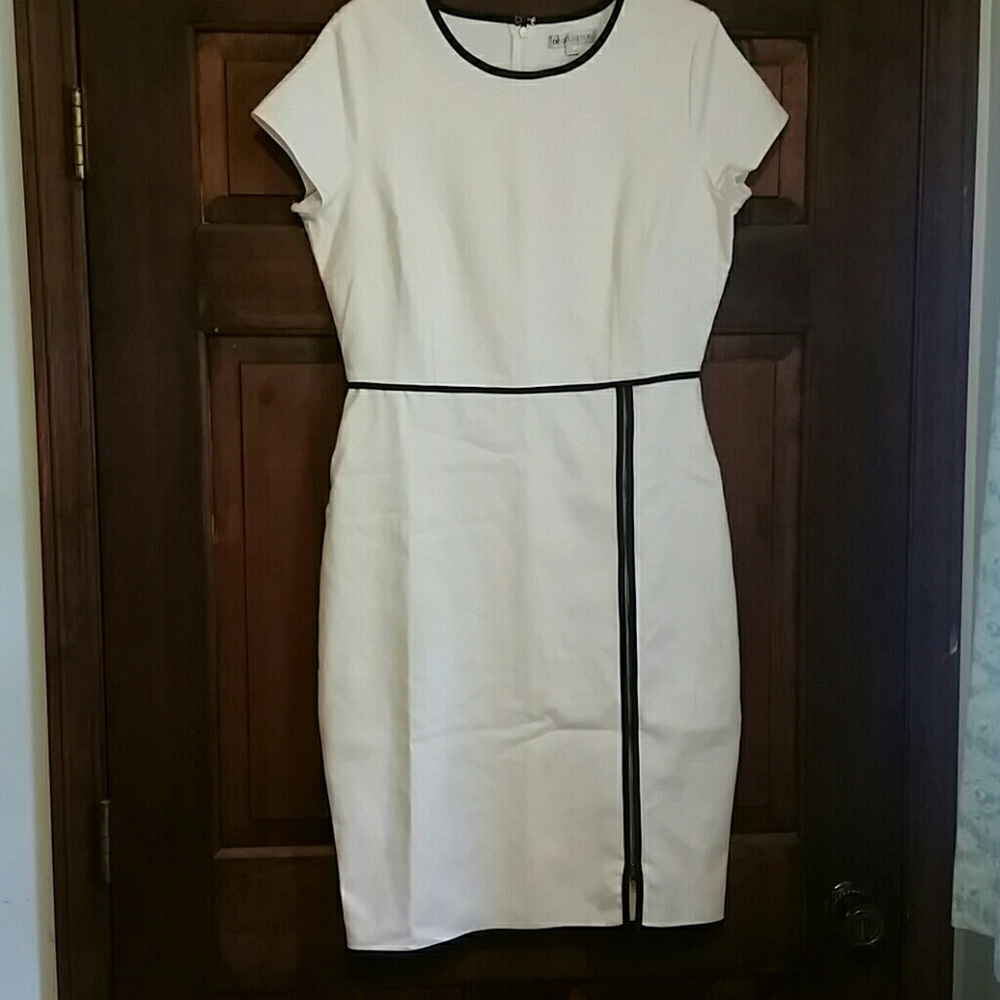 DE Collection Dress